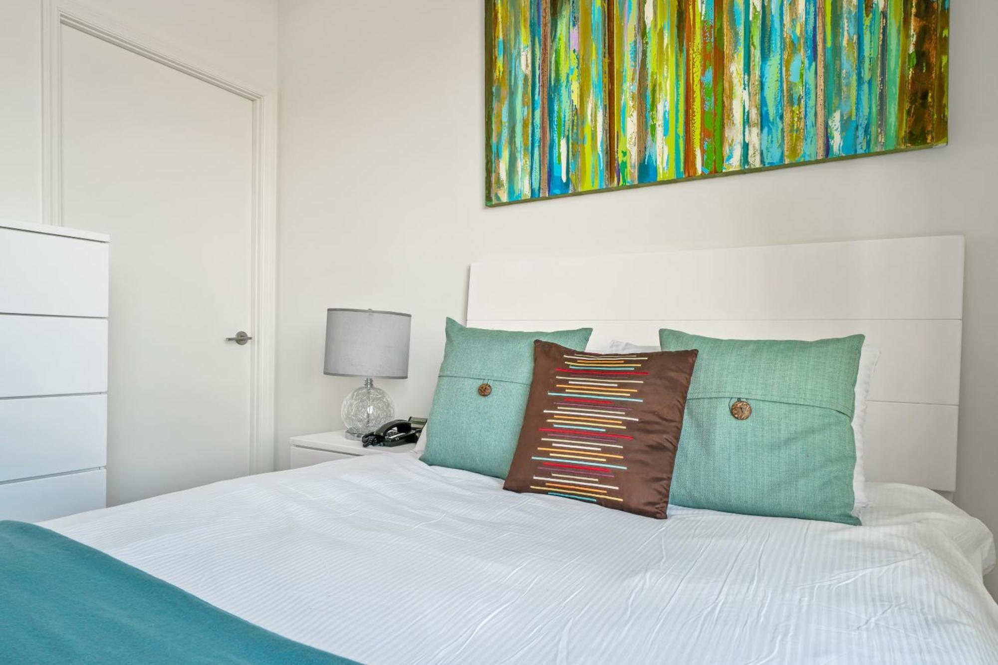 Global Luxury Suites Downtown White Plains Bilik gambar